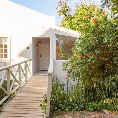 33 Strawberry Lane - Studio And Cottage Cape Town Exterior photo