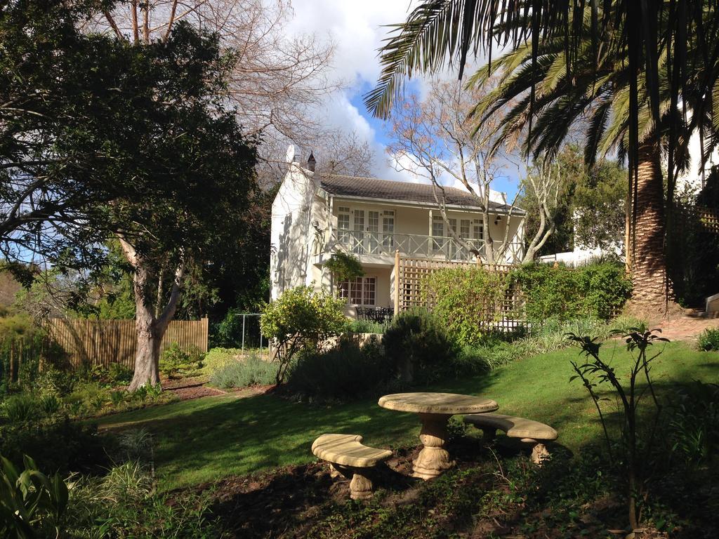 33 Strawberry Lane - Studio And Cottage Cape Town Room photo