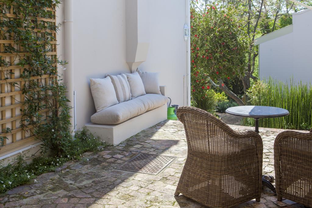 33 Strawberry Lane - Studio And Cottage Cape Town Room photo