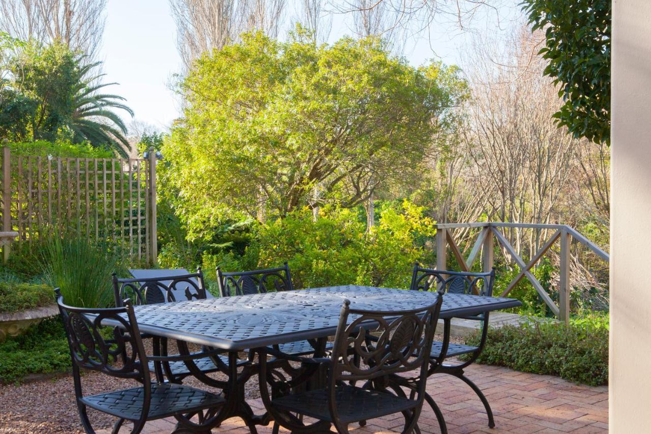 33 Strawberry Lane - Studio And Cottage Cape Town Exterior photo